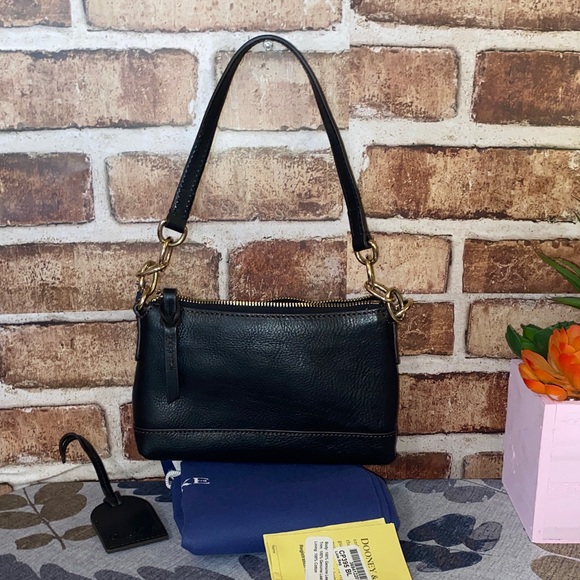 Dooney & Bourke Lizzie nwt Black Leather Shoulder Bag  mini - Picture 3 of 12